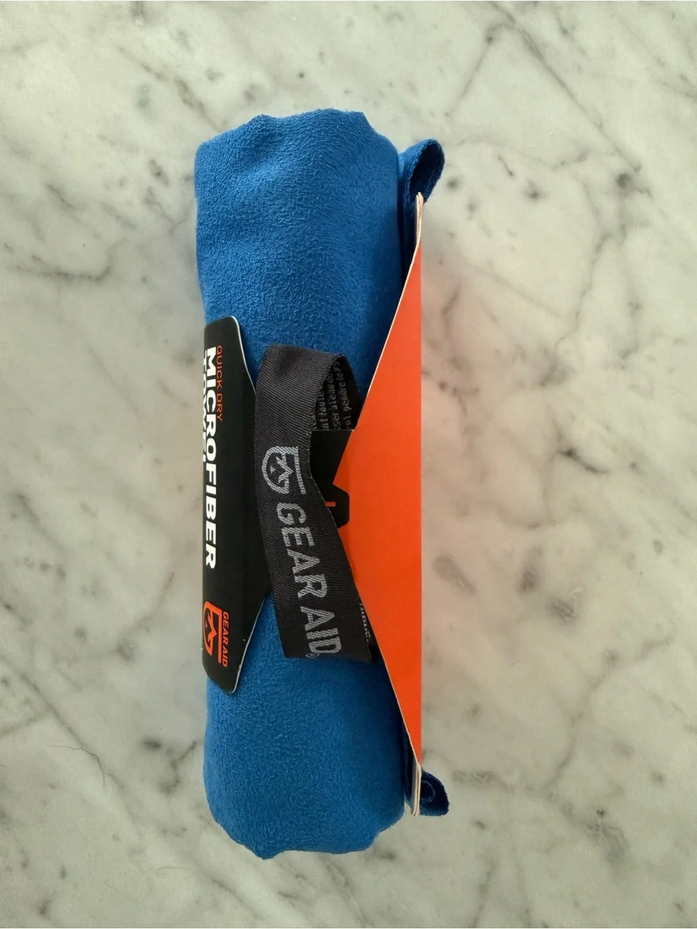 NWT Gear Aid Quick Dry Micro-Fiber Towel in Cobalt (L)
